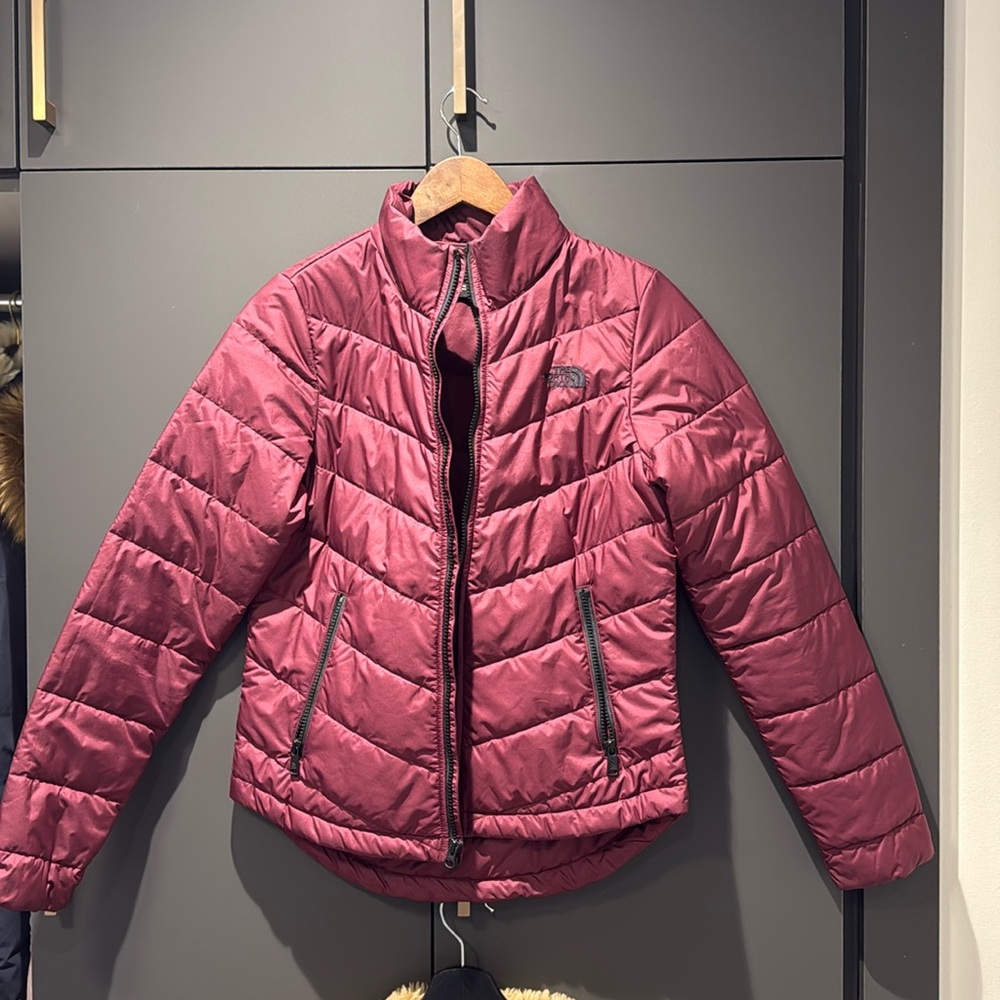 North face maroon